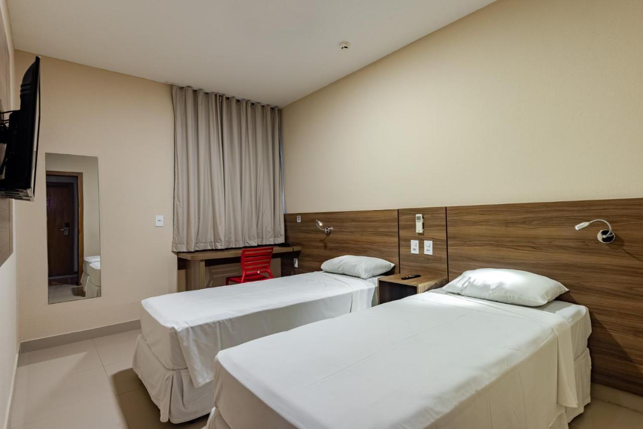 Hotel Santos Dumont Aeroporto Slz เซาลูอิส ภายนอก รูปภาพ